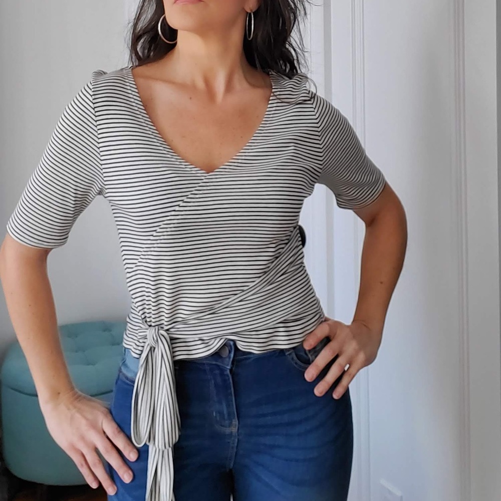 LAST L❤️Sexy striped crop top - Picture 3 of 8